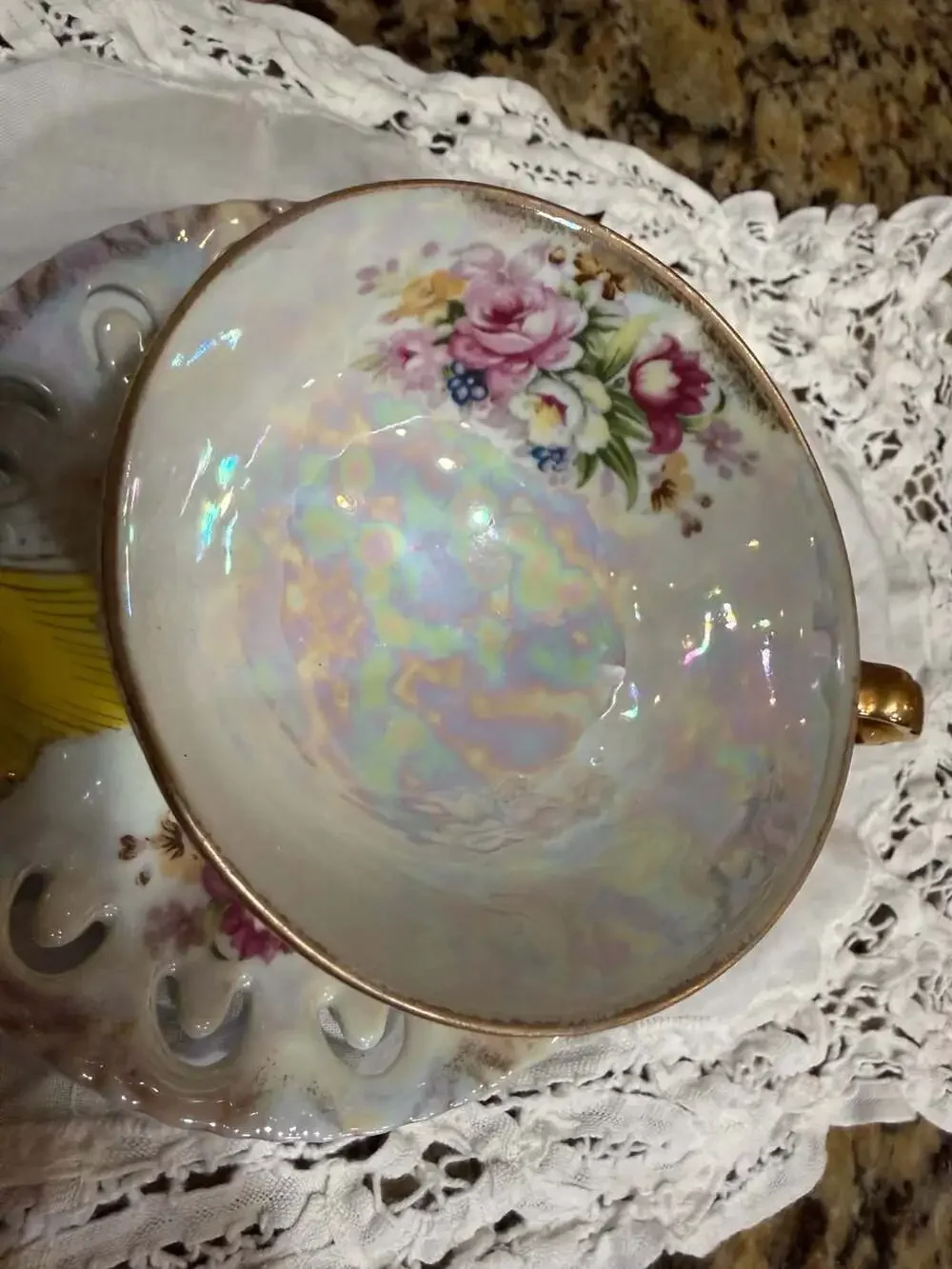 Ucagco Luster Cup/Saucer Floral/White/Red, Gold (Buy Lot/Details In Description)